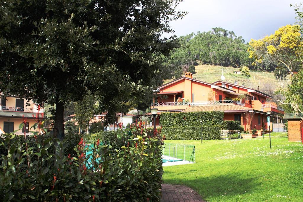 Aparthotel Aurelia Rta Detta il Cascinale Montignoso Esterno foto