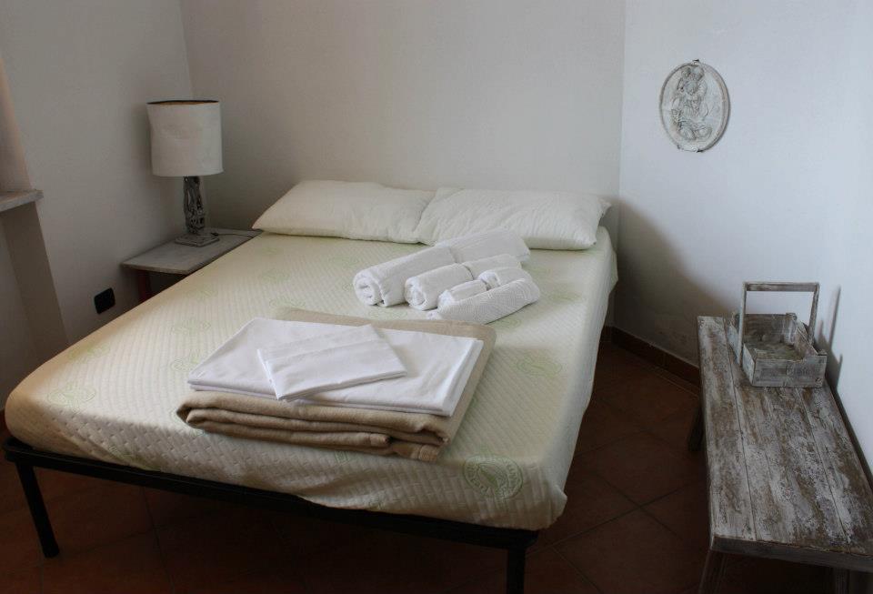Aparthotel Aurelia Rta Detta il Cascinale Montignoso Camera foto