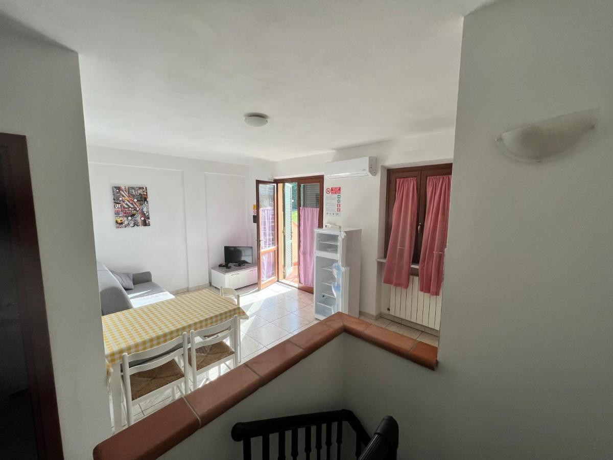 Aparthotel Aurelia Rta Detta il Cascinale Montignoso Esterno foto