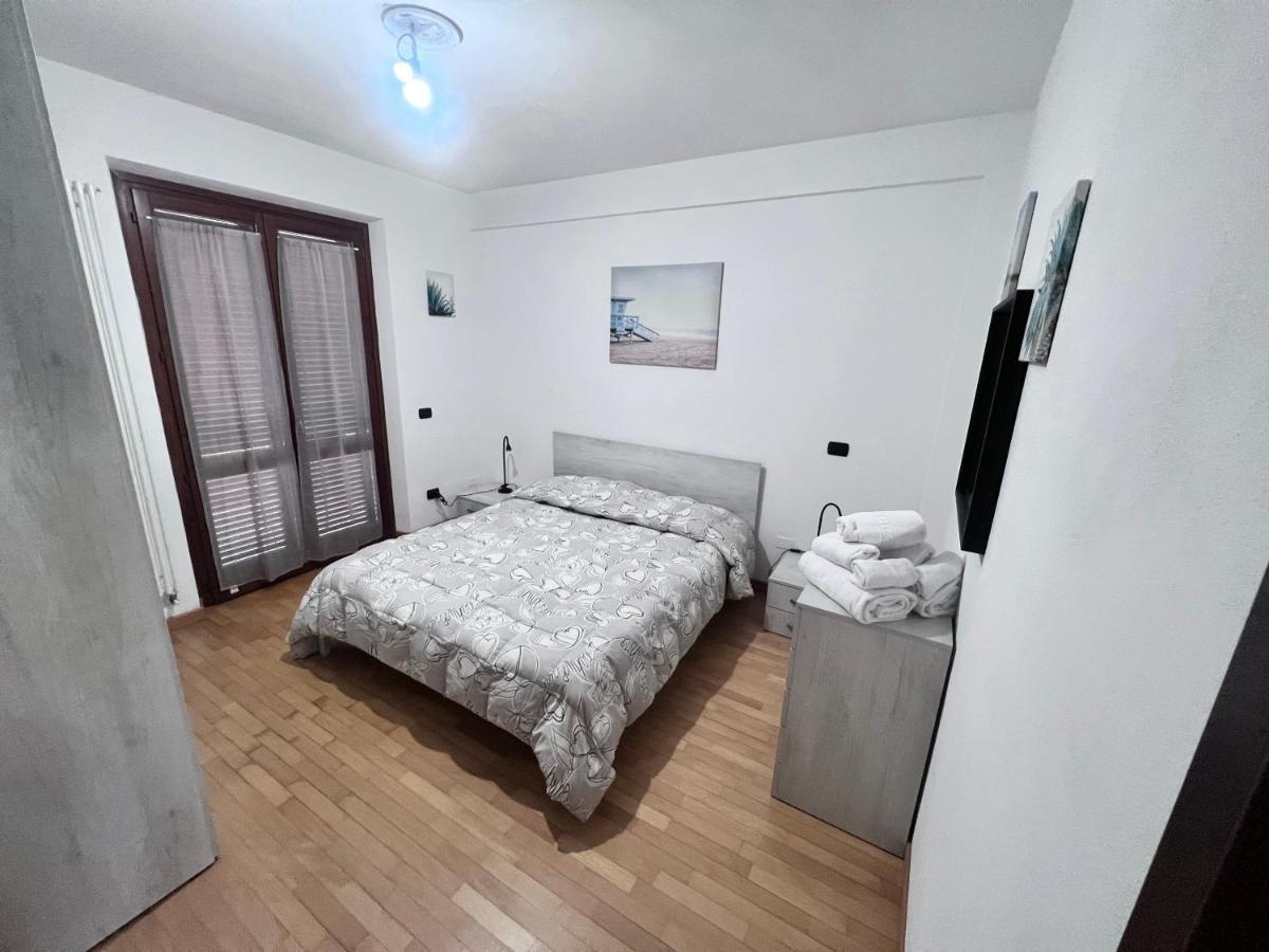 Aparthotel Aurelia Rta Detta il Cascinale Montignoso Esterno foto