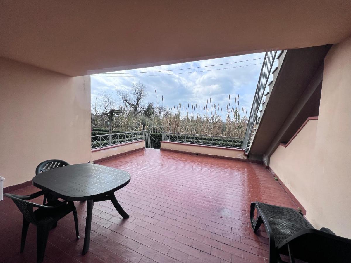 Aparthotel Aurelia Rta Detta il Cascinale Montignoso Esterno foto