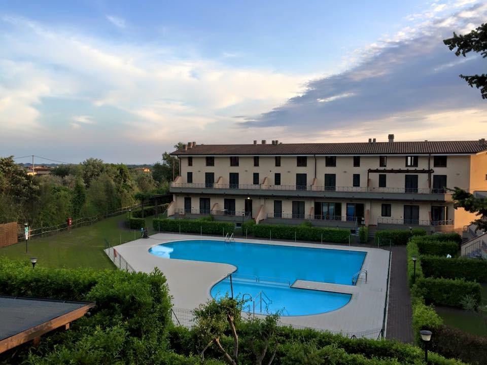 Aparthotel Aurelia Rta Detta il Cascinale Montignoso Esterno foto