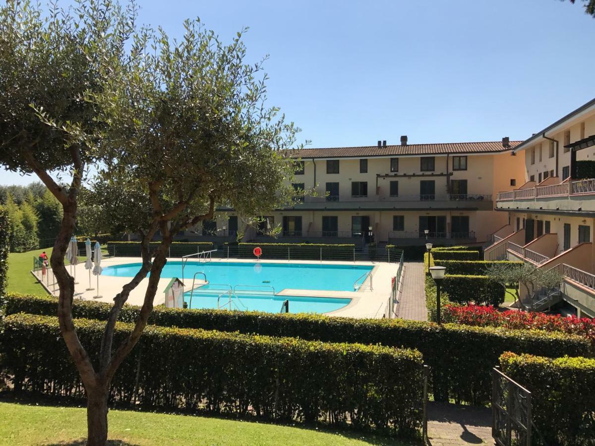 Aparthotel Aurelia Rta Detta il Cascinale Montignoso Esterno foto